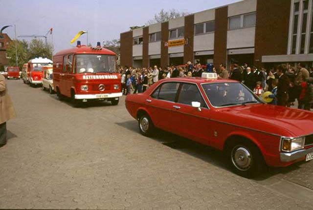 RTW MB 408, Pkw Ford Granada 2 Liter, 6 Zylinder, 90 PS