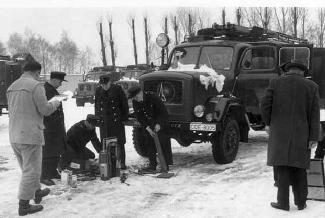 Übergabe LF 16 TS des ZB.